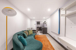 330b, Portobello Road, London W10 5RU