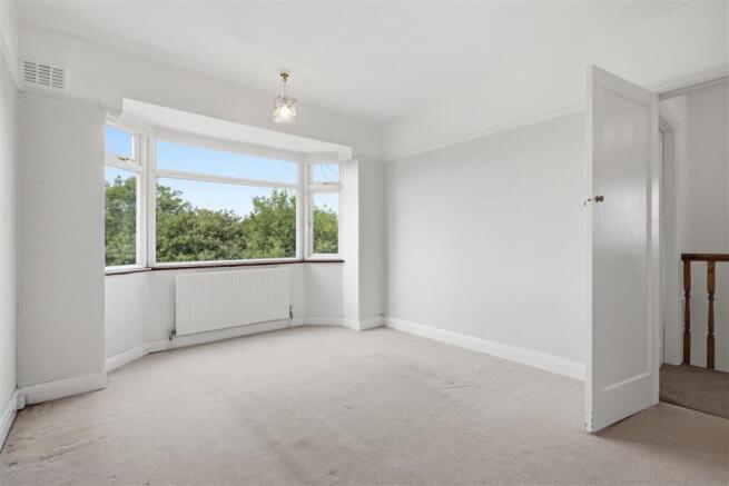 3 bed Semi-Detached for sale Image 11
