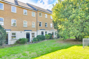 22, Roding Drive, Dunmow CM6 1FE