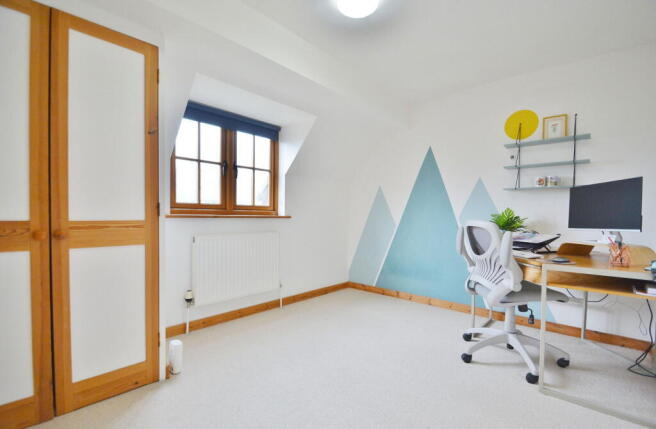 Photo 10