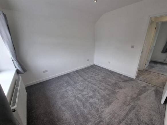 NEW BEDROOM 1.jpg