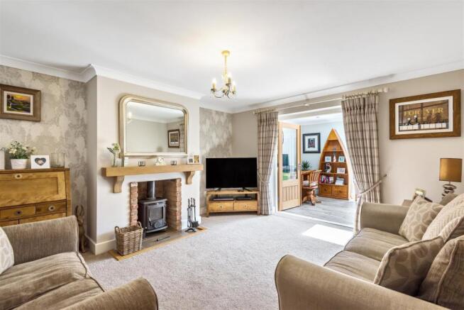 SITTING ROOM