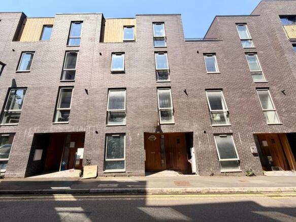 5 bed House to rent in sheffield