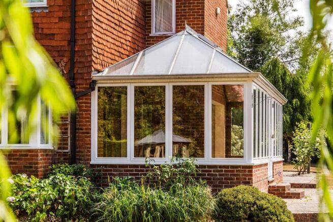 house. estate agency Dunsfold The Chestnuts