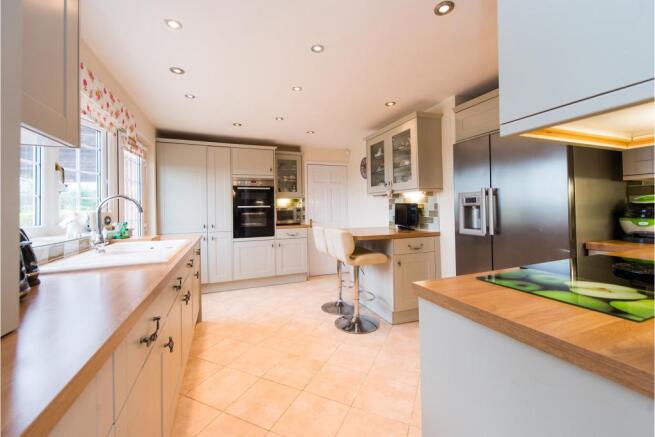 Kitchen / Breakfast