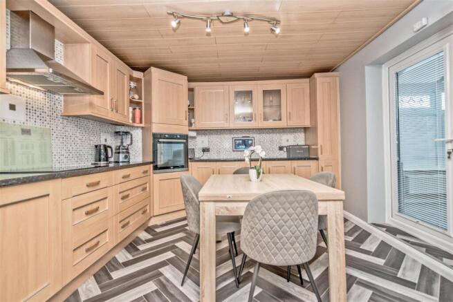 Fitted Dining Kitchen: