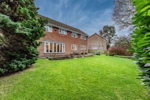 8, Pleasant Way, Cheadle Hulme, Cheadle SK8 7PF