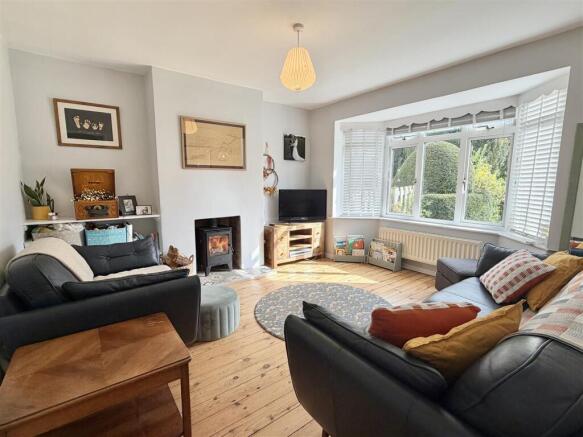 32 Grangefields Rd-6.jpg