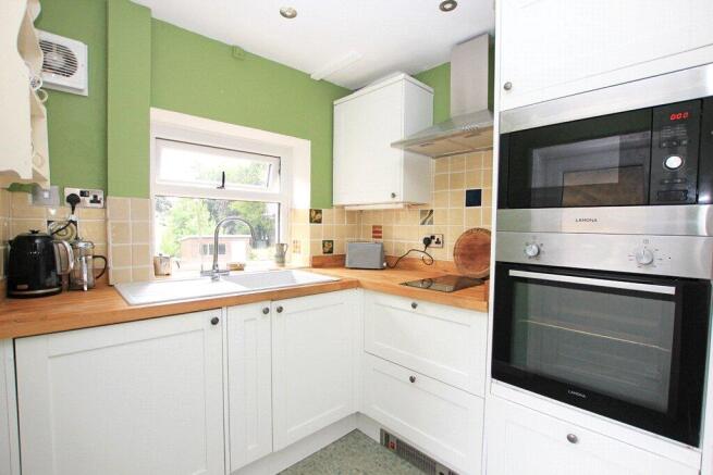 2 bed Terraced for sale Image 6