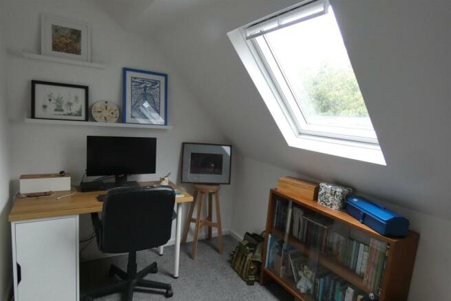 BEDROOM 3