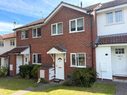 Ivy Drive, Lightwater, Surrey, GU18
