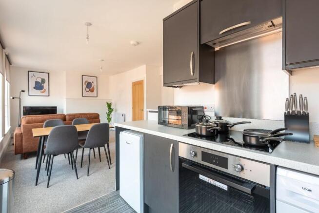 1 bed Apartment to rent Image 4