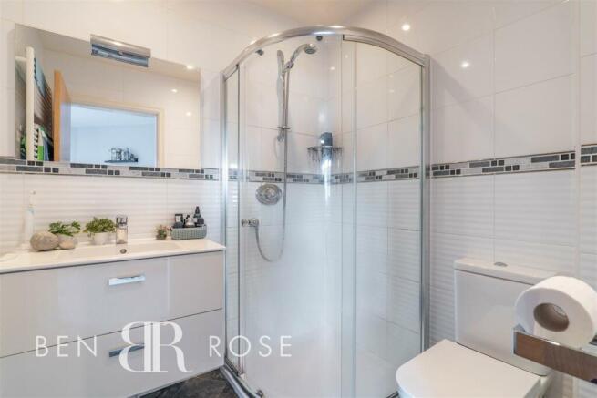 Bedroom Two Ensuite