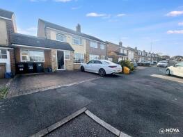 33, Hasketon Drive, Luton LU4 9EZ