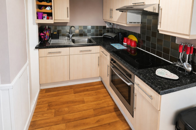 3 bed Semi-Detached for sale Image 5