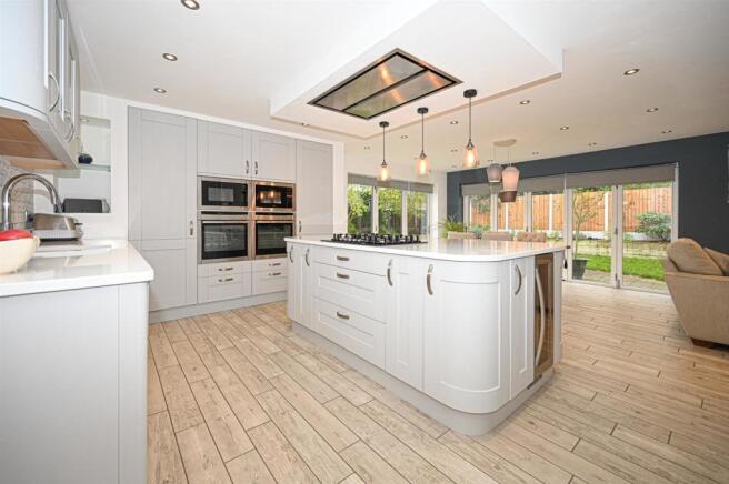 Dining Kitchen Area