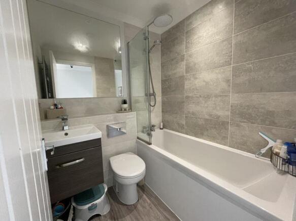 Photo 11