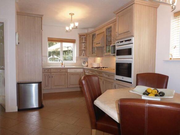 Dining Kitchen