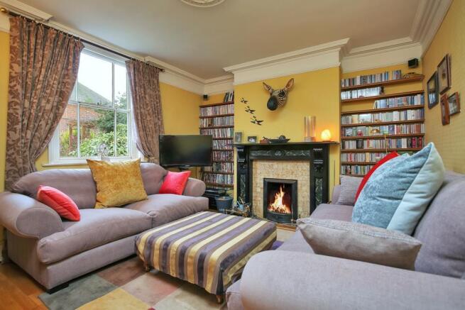 SITTING ROOM