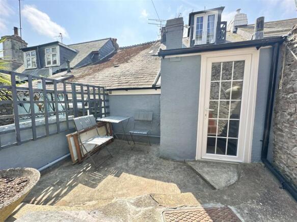 Rear Garden.jpg