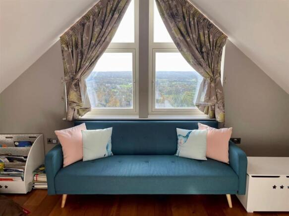 Top Bedroom & View.jpg