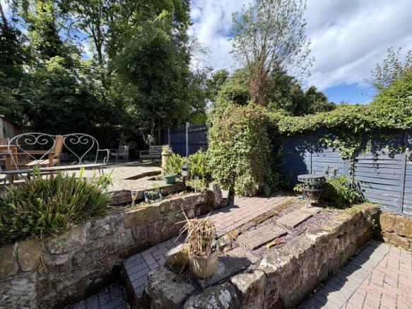 3 bed Semi-Detached for sale Image 10