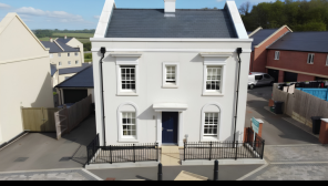 9, Electra Way, Plymouth PL9 8GZ