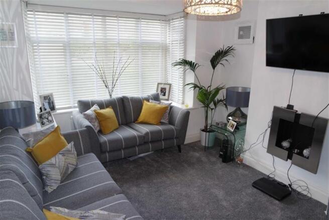Living Room:
