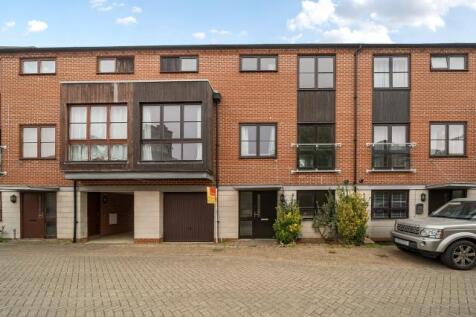 Watertower Way, Basingstoke, Hampshire
