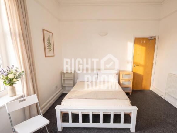 14a-edinburgh-road-po1-1de-1064942
