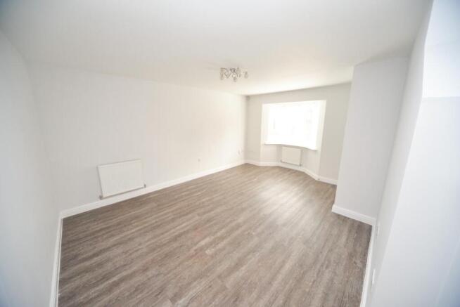 Lounge 2.jpg