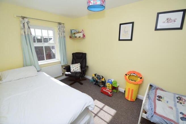 Photo 11
