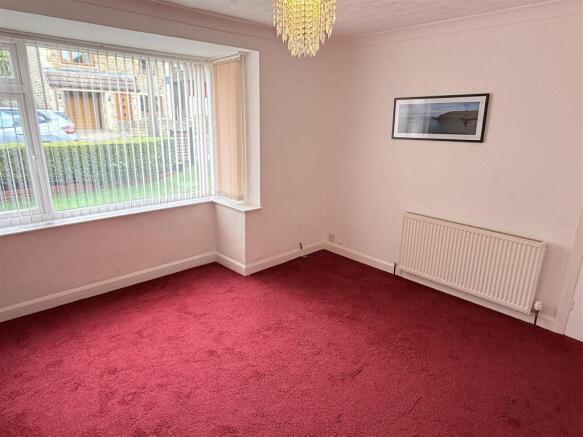 3 bed Semi-Detached for sale Image 8