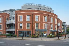 Flat 21, 30 Landmark Court, Queens Road, Weybridge KT13 9GU