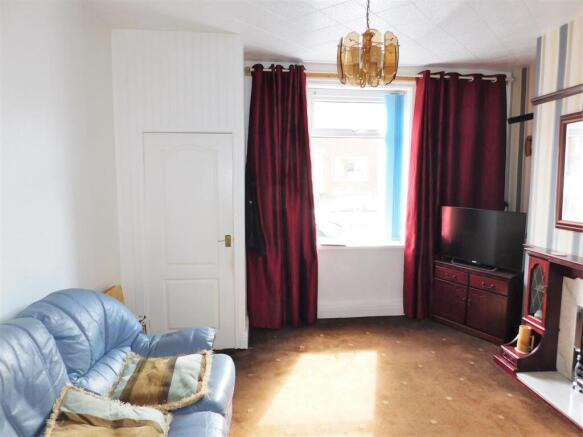 2 bed Terraced for sale Image 4