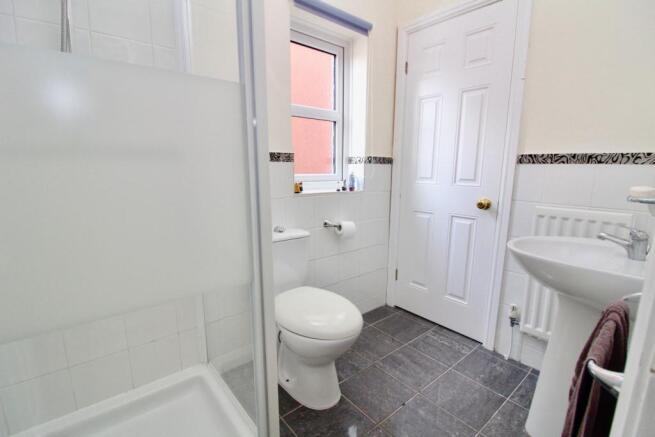 Jack & Jill En-suite
