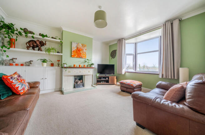 1433189-12-69c132...