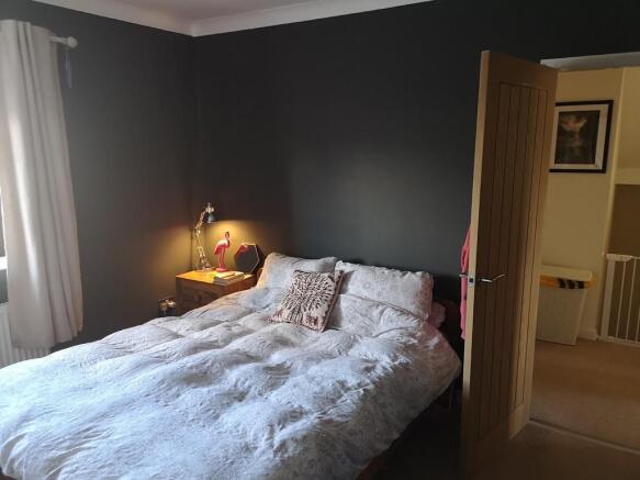 Photo 9