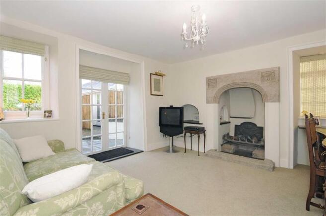 SITTING ROOM