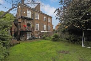 Flat A, 14, Stock Orchard Crescent, London N7 9SL