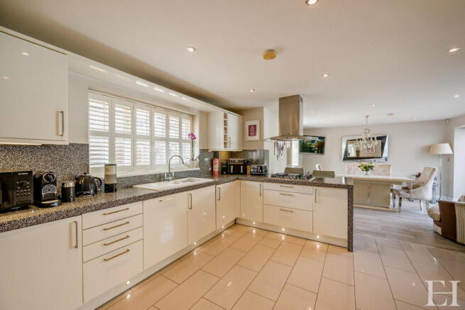 Barlee Close, Clavering, Saffron Walden, CB11 4SN photo 4