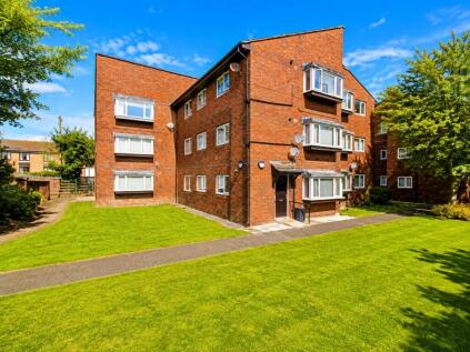 Montrose Court, Chester, CH4