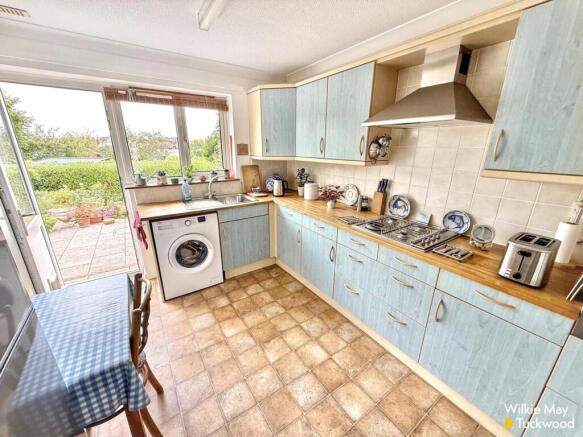 Bridge Close, Williton, Taunton photo 4