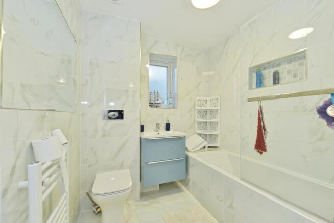 5 bed End of Terrace for sale Image 12