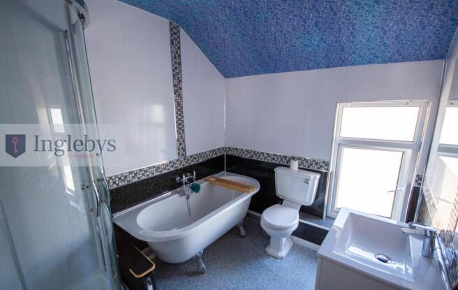 2 bed Terraced for sale Image 12