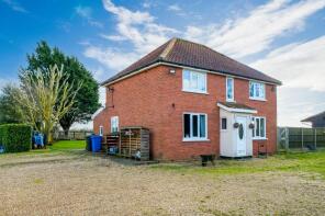 Beaconsfield, New Common Road, Diss IP22 2PG