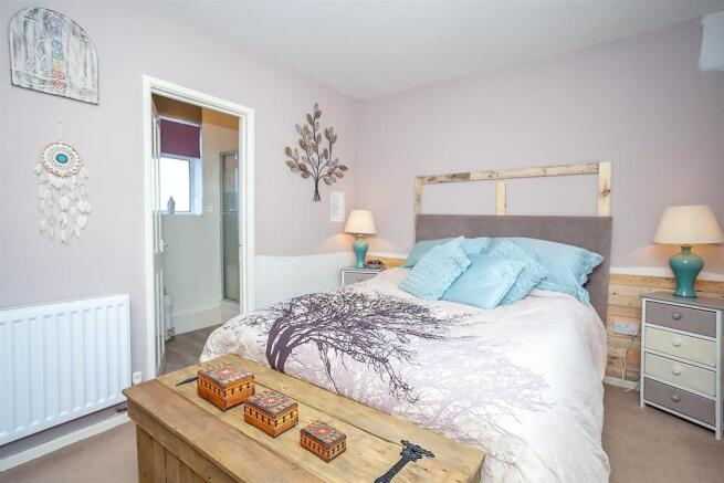 Bedroom 1 With En-Suite.jpg