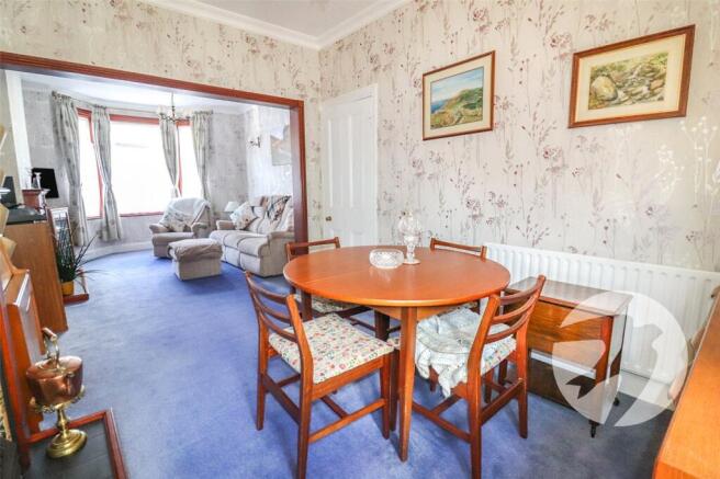 Plantation Road, Erith, DA8 photo 2