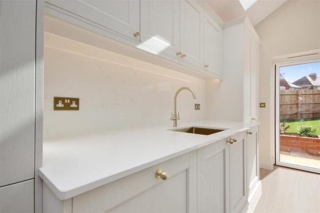 Kitchen Family Room