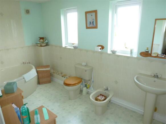 Photo 9